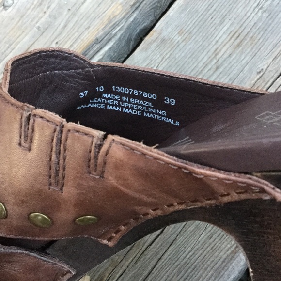 Women’s DANSKO RUDY Studded Leather Clogs Mules - Picture 8 of 8